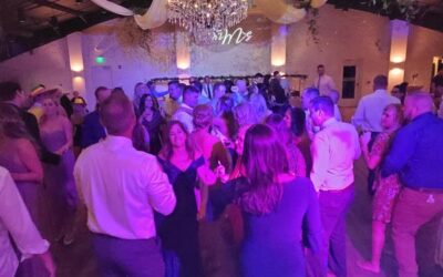 33 Modern Family Friendly Wedding Dance Songs