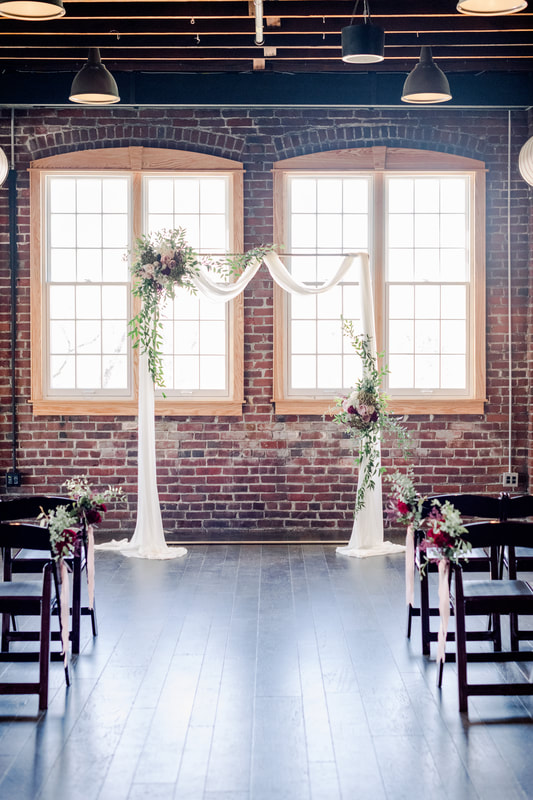 tinker-house-wedding-katie-and-dan-alison-mae-photography